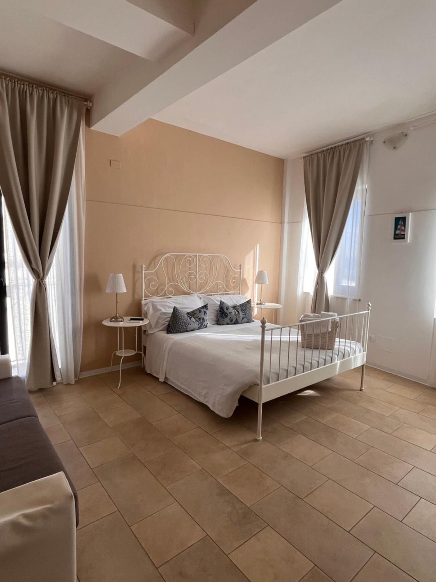 Regina Margherita B&B Marzamemi Εξωτερικό φωτογραφία